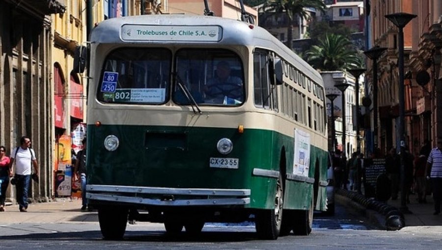 Frustran robo a taller de empresa de Trolebuses en Valparaíso