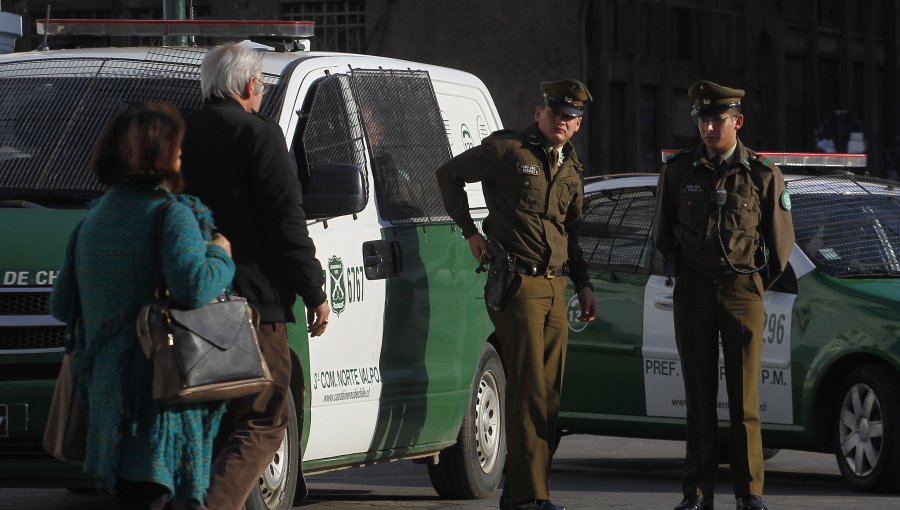 Carabineros detuvo a menor de 17 años por homicidio de mujer en Valparaíso