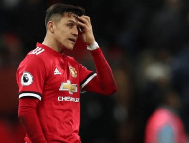 Le dieron duro a Alexis en Inglaterra: "Sus mejores años ya pasaron"