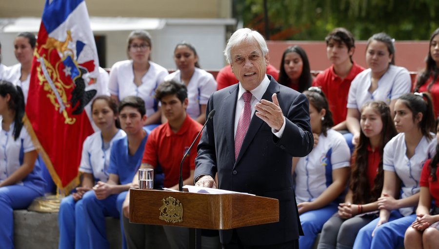 Aula Segura: Presidente llamó a parlamentarios a “demostrar de qué lado están”