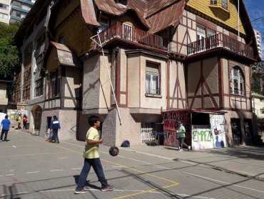 Inminente cierre de Colegio Winterhill de Viña del Mar moviliza a la comunidad escolar