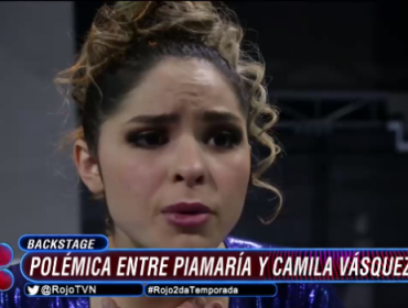 Dura pelea en "Rojo": Nuevamente Piamaría y Camila tienen disputa en pantalla