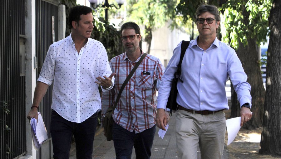 Denunciantes de sacerdote Karadima critican llamado a conciliación
