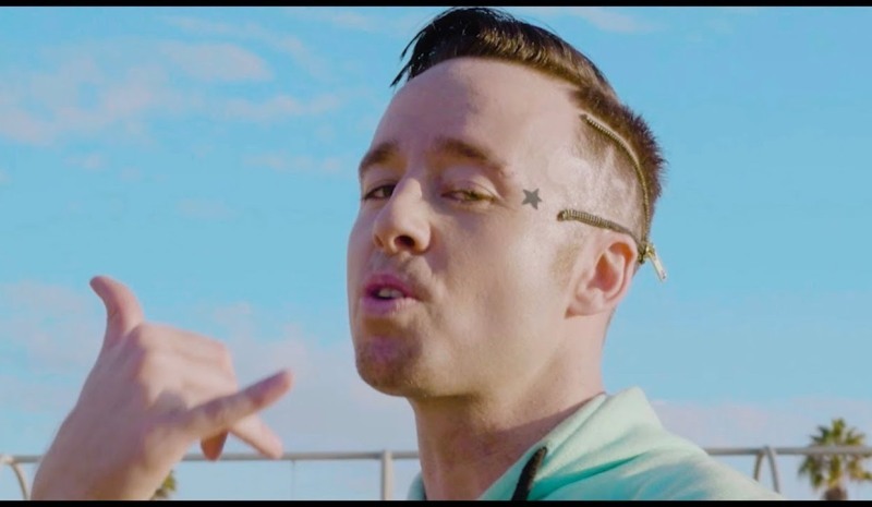 Jon James McMurray muere en medio de filmación de videoclip tras caer desde una avioneta