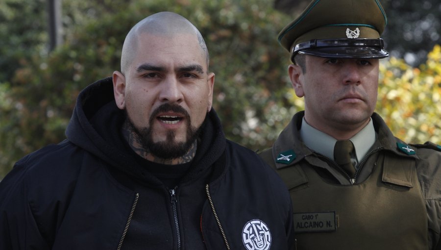 Defensa de neonazi “El Bestia” abandonó recurso: Ahora está oficialmente prófugo