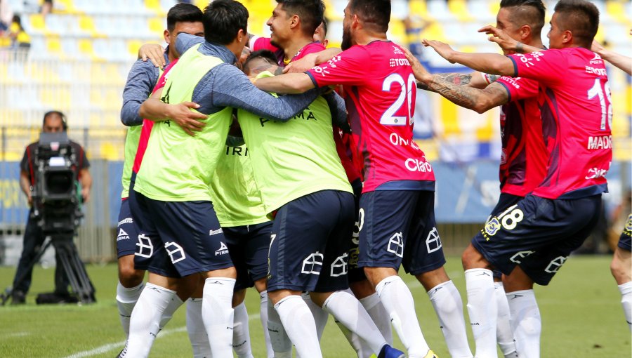 Partidazo en Sausalito: Everton ganó duelo clave para escapar del descenso