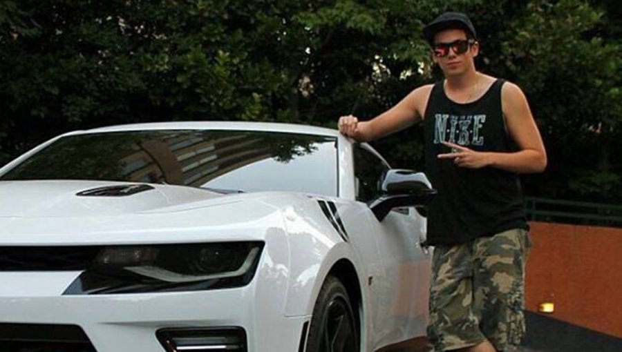 Nuevo proyecto automotriz de Hernán Calderón, su madre lo apoyó en todo momento