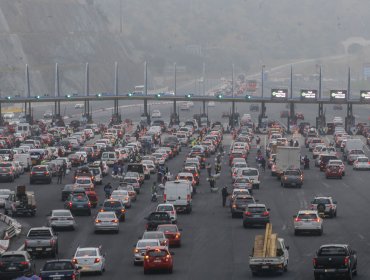 MOP y autopistas pactan colocar peaje a $1.000 en las primeras horas del jueves