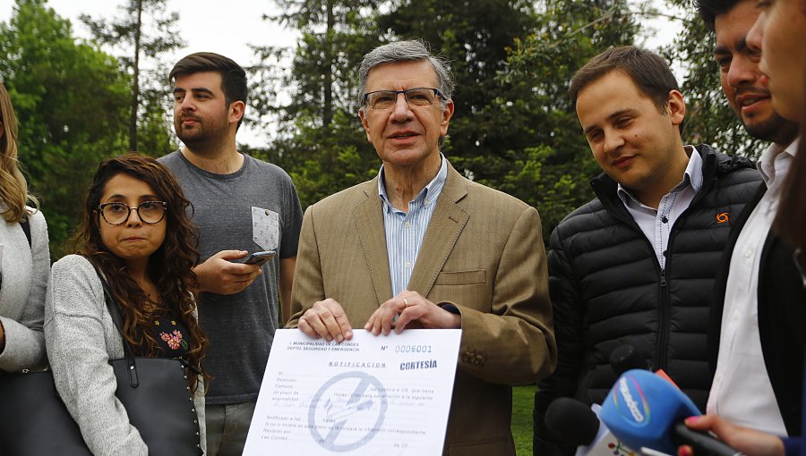 Las Condes es la primera comuna de Chile en prohibir fumar en plazas y parques