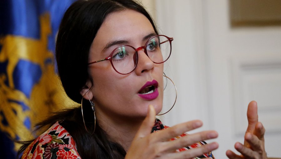 Camila Vallejo no se repostularía: "Hace bien salir del claustro que es el Congreso"