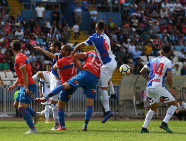 Punto de Campeonato consiguen los Cruzados frente a Antofagasta