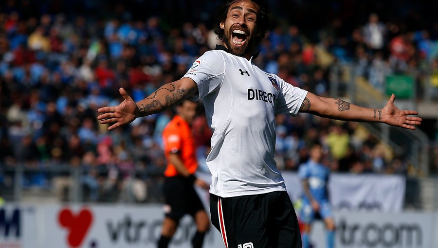 Jorge Valdivia lamentó crisis que vive Colo Colo y apoyó a Esteban Paredes