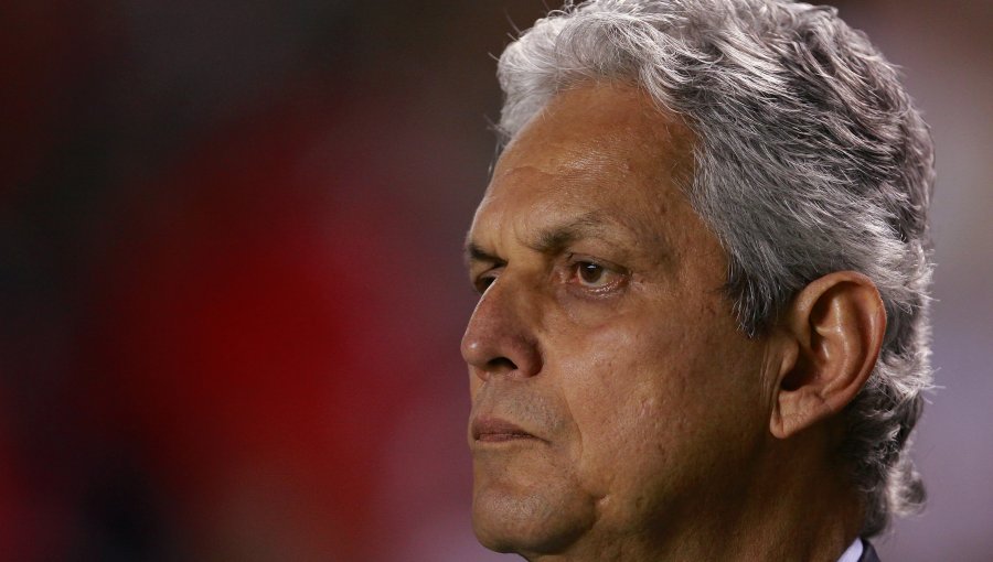 Aseguran que Rueda tendría acuerdo para dejar la Roja y que llegaría a Colombia