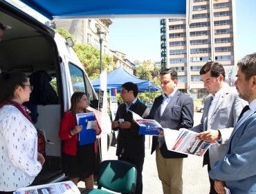 Infobus ciudadano del Gobierno inicia recorrido por la región de Valparaíso desde la Intendencia