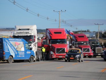 Transportistas anuncian aumento de sus tarifas por alza en el precio del Diesel