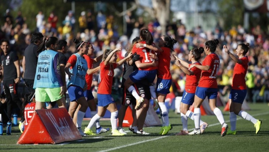 La Roja femenina obtuvo un triunfazo en Australia de madrugada en Chile