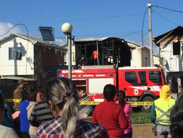 Dos mujeres y cuatro menores murieron en incendio de madrugada en Quirihue