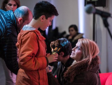 Hijo de Cecilia Bolocco habría sido internado de urgencia en la Clínica Las Condes