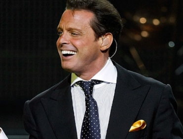 Luis Miguel fue abucheado por no estar presente al ganar un Latin Grammy