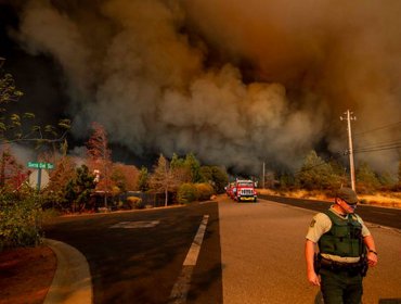 Continúa búsqueda de 1.276 desaparecidos tras peor incendio forestal en la historia de California