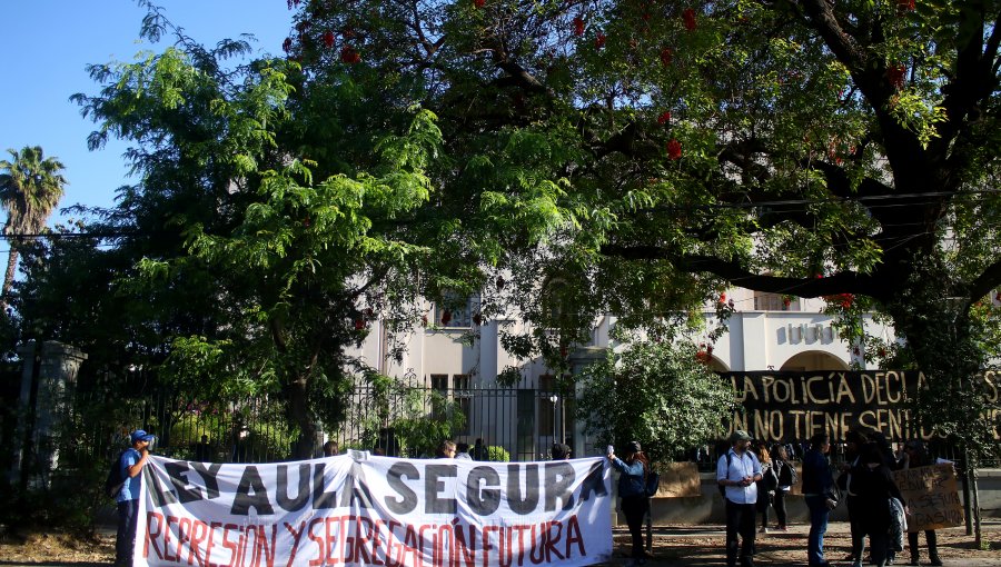 Aumentan agresiones de apoderados hacia profesores en un 57%