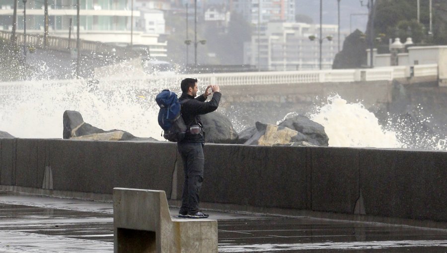 Armada alerta por marejadas con olas de 4 metros desde este sábado