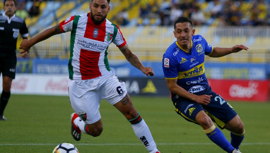 Everton derrotó a Palestino y prácticamente se aseguró un año más en Primera