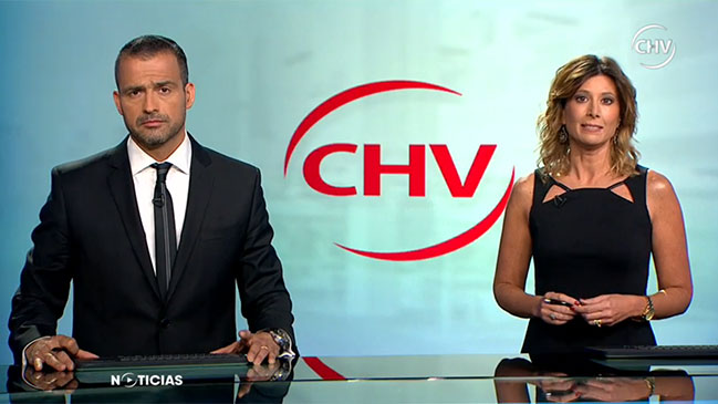 Director del área de prensa de Chilevisión deja la estación de Turner, y anuncian nuevos cambios en su noticiero