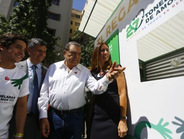 Don Francisco lanzó campaña de reciclaje de botellas plásticas para la Teletón