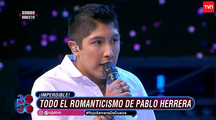 Juan Ángel Mallorca vivió incómodo momento cantado junto a Pablo Herrera en "Rojo": Olvidó la letra de la canción