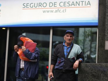 Desocupación nacional sigue en 7,1% gracias a menor presión del mercado laboral