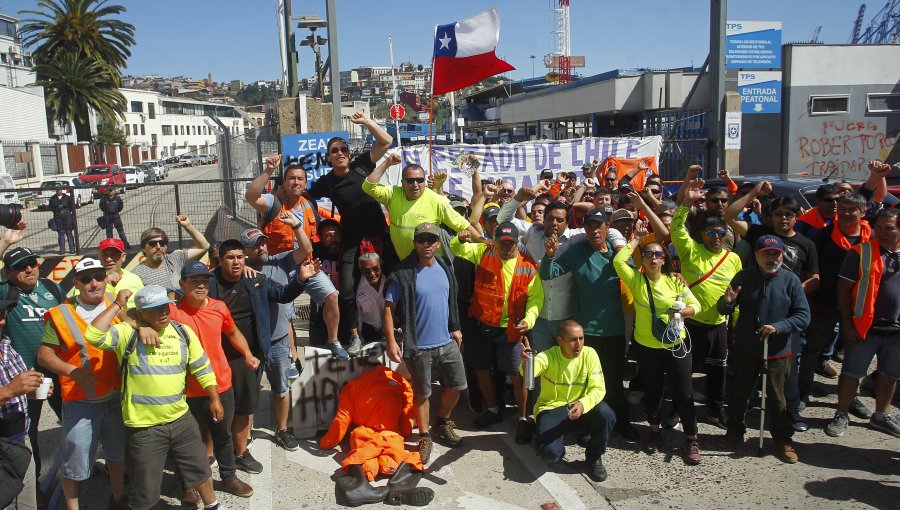 Portuarios del Bío Bío anuncian movilización en apoyo a colegas de Valparaíso