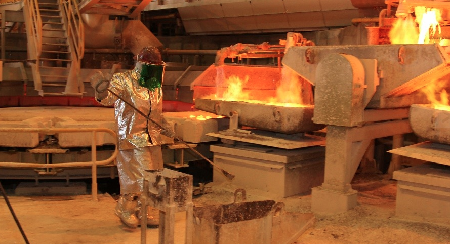 Cobre abrió la semana con una fuerte alza tras acuerdo entre Estados Unidos y China