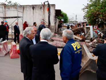 Piñera y demolición de muros en La Legua: "Terminará con la segregación"