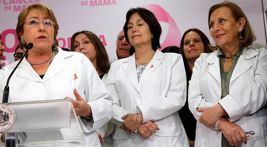 Ex autoridades de Salud piden al Gobierno poner fin a “despidos arbitrarios”