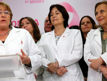 Ex autoridades de Salud piden al Gobierno poner fin a “despidos arbitrarios”