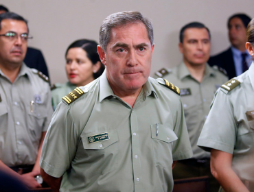 Cadem: Desaprobación a Carabineros sigue en 52%, su nivel más bajo desde 2015