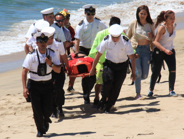 Viña del Mar inauguró temporada de playas con impresionante rescate simulado