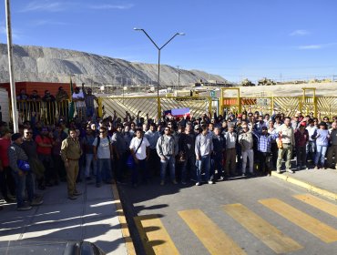 División Chuquicamata de Codelco paralizada por movilización de tres sindicatos