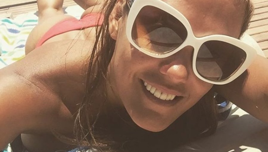 Ruth Gamarra deslumbra con fotografías en bikini a los 41 años