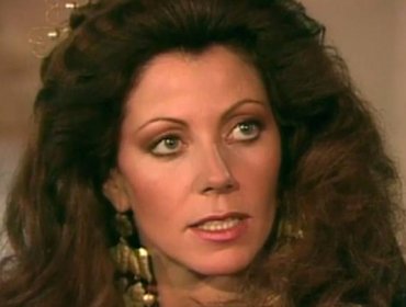 Raquel Argandoña regresa a la señal online de TVN con el clásico "La Quintrala"