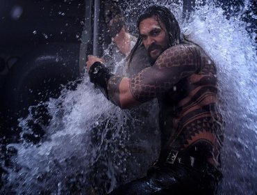 Jason Momoa deslumbra con danza guerrera neozelandesa en la premiere de Aquaman