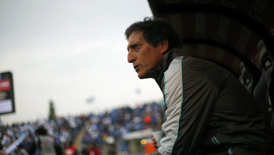 Mario Salas sería presentado el jueves como nuevo entrenador de Colo Colo