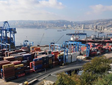 TPS y tema portuario en Valparaíso: "No corresponde hablar de conflicto laboral"