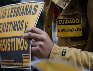 Pareja de lesbianas demandó a médico que se negó a realizar ecografía en San Antonio