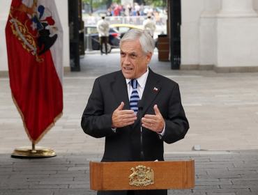 Piñera a la oposición: "La política de migración es esencialmente una política interna"