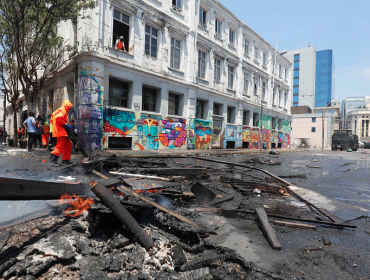 Nuevos incidentes se registraron en Valparaíso tras rechazo de portuarios al preacuerdo