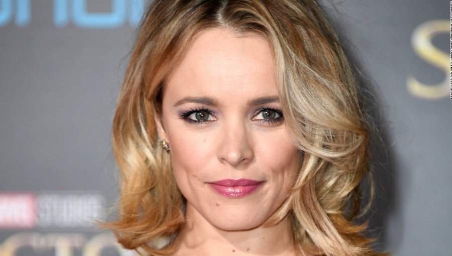 Rachel McAdams utiliza su cuenta de Instagram para enviar potente mensaje sobre la lactancia
