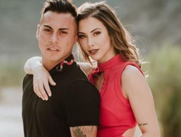Eduardo Vargas junto a su familia sorprenden a sus seguidores con postal navideña