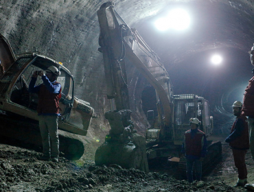 Línea 7 será construida con tecnología usada en el Canal de la Mancha